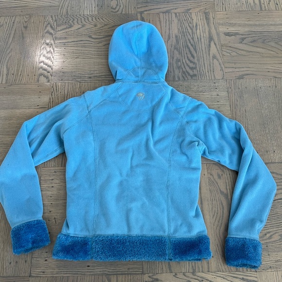 Soft Blue Mountain Hardwear Jacket - Picture 4 of 4